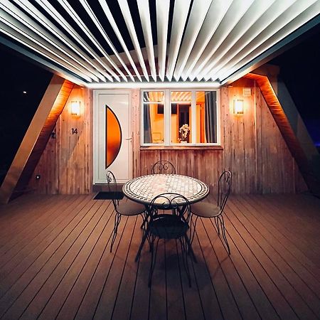 Au-Doux-Altic Chalet Romantique Avec Jacuzzi Et Sauna Métabief المظهر الخارجي الصورة